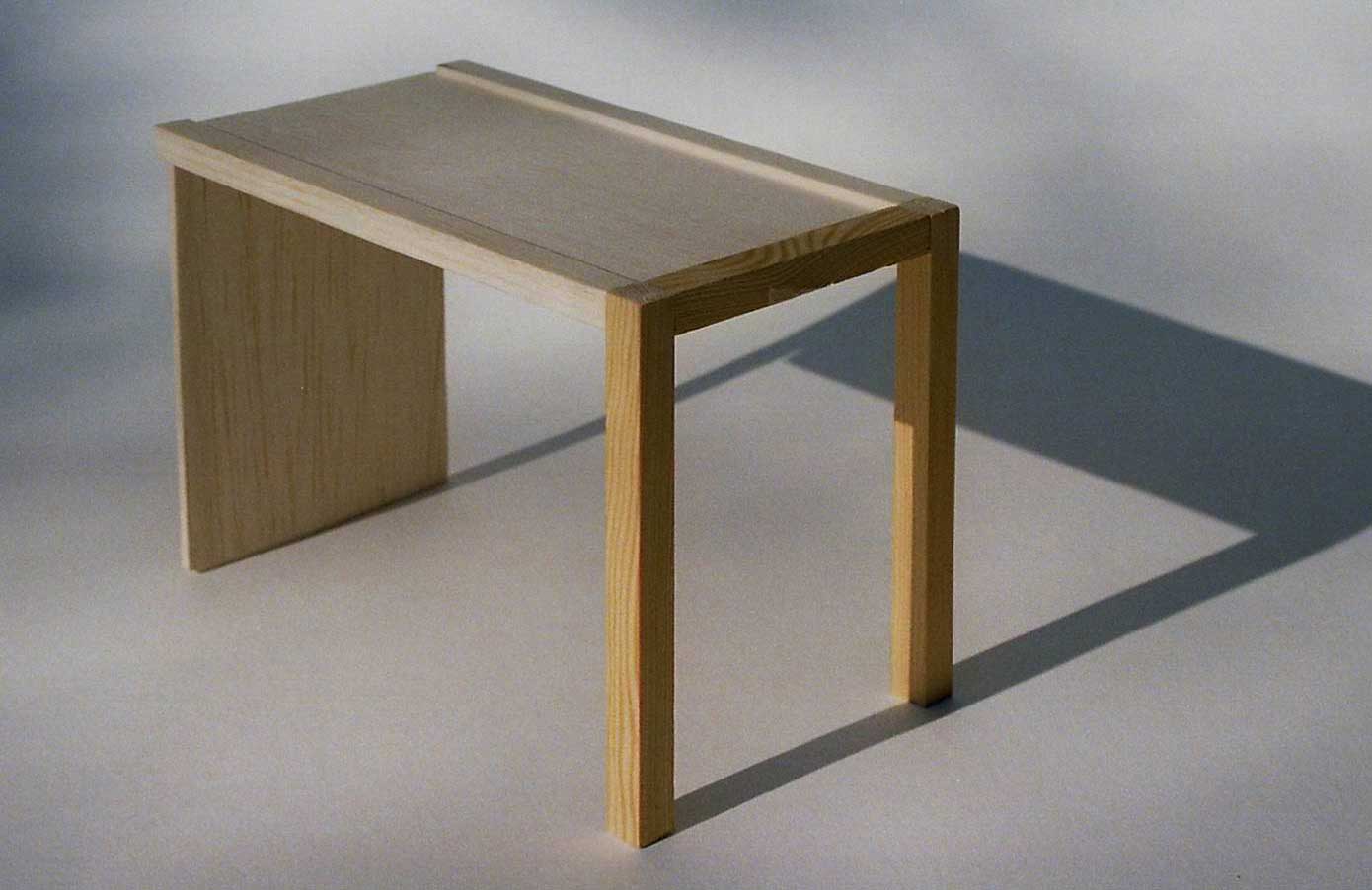 Folding Wood Tables Benefits | Office Furniture